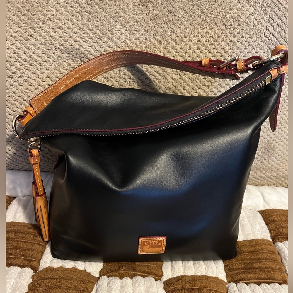 Dooney & Bourke Mackenzie Hobo in Smooth Black Leather NWOTS!